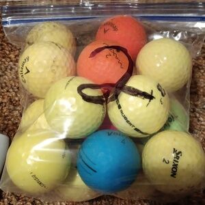 A big lot of 15 bag 2 golf balls